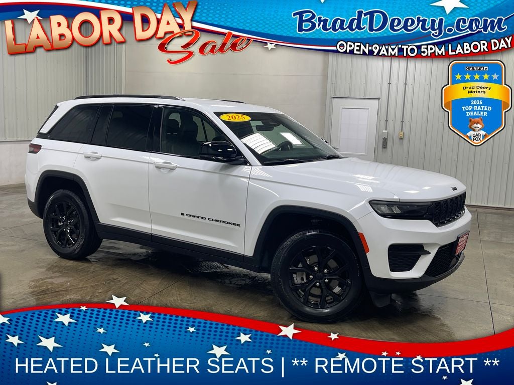 2025 Jeep Grand Cherokee Altitude in Bright White Clearcoat — front three-quarter view