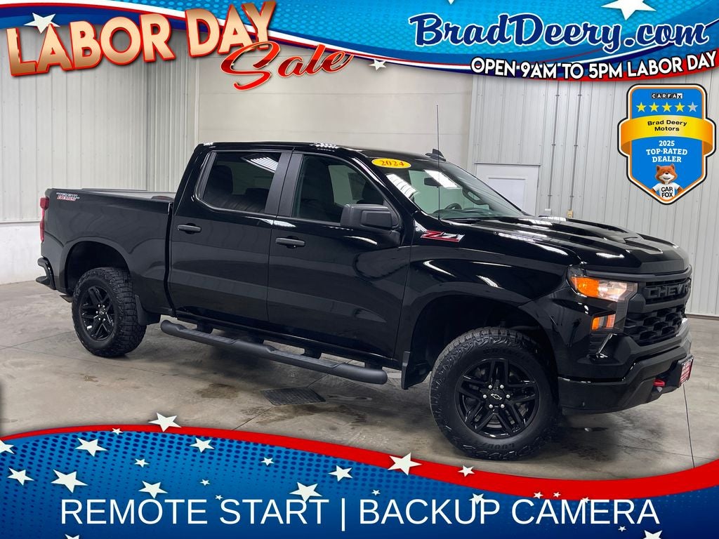 2024 Chevrolet Silverado 1500 Custom Trail Boss in Black — front three-quarter view