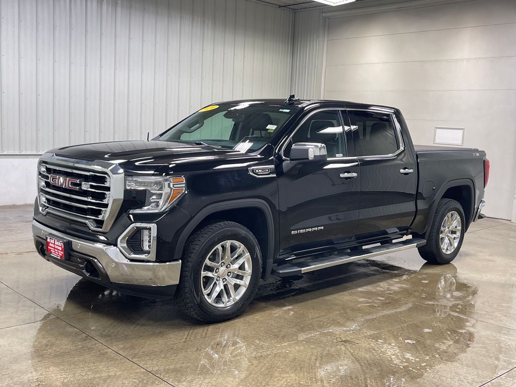 2020 GMC Sierra 1500 — interior view
